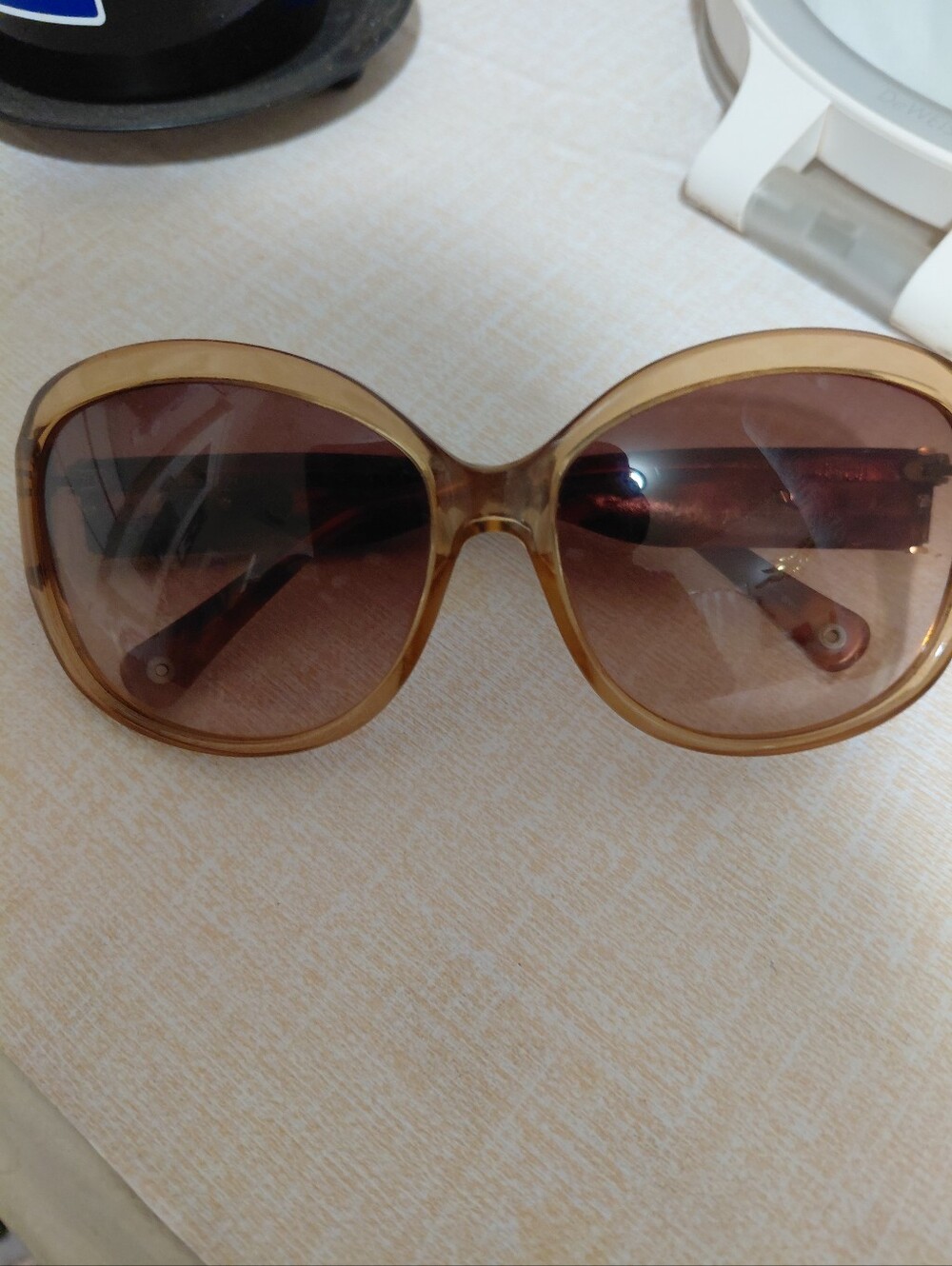 Coach Women's Brown Oversized Sunglasses